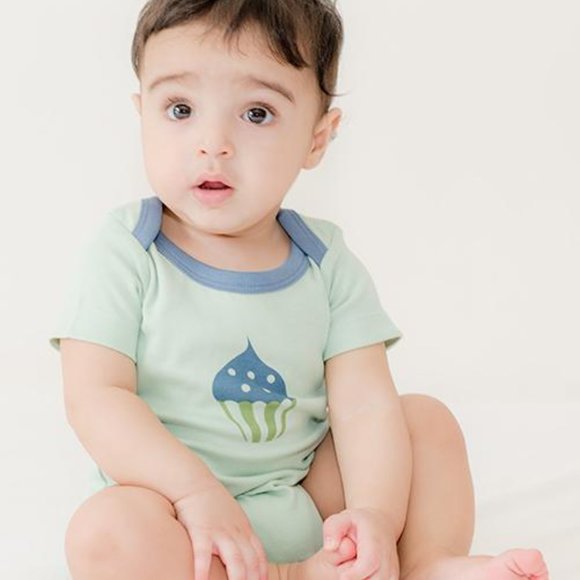 3-Pack - Unisex Organic Baby Jumpsuit and Onesies - Picture 3 of 5